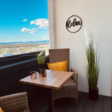 Fewo Sky21 * Langen Exklusives Appartment Vollausstattung / Zentrale Lage *Neu* Langen (Hessen) Exterior foto